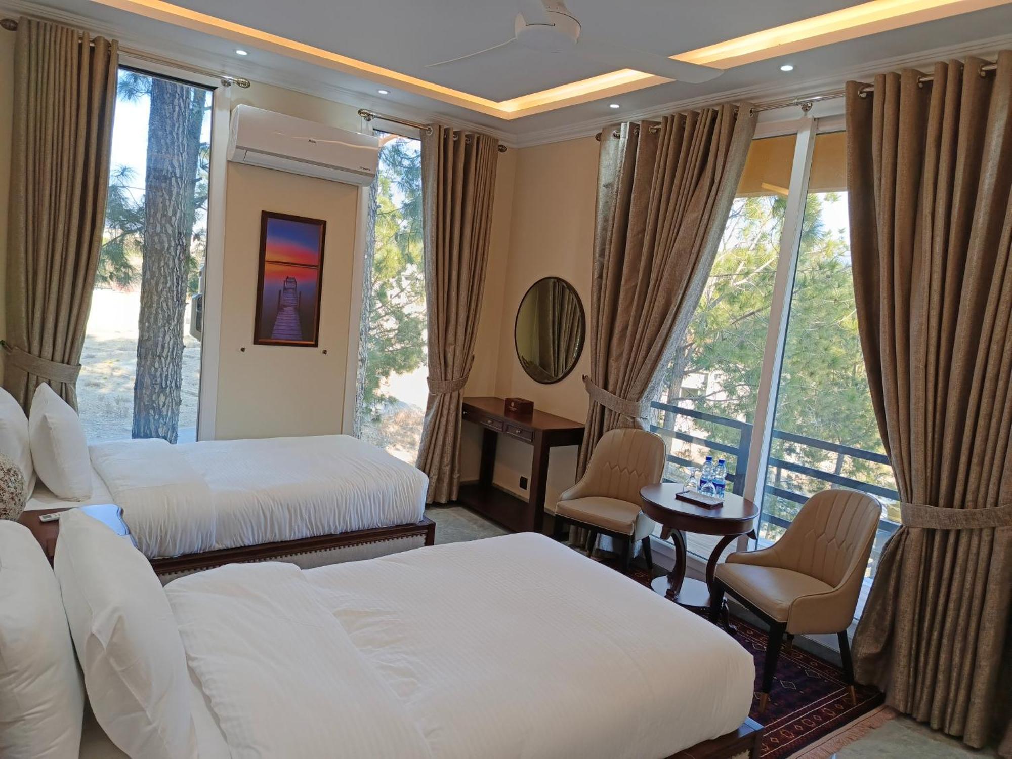 Hidden Hills Hotel & Resort Mansehra Exterior foto